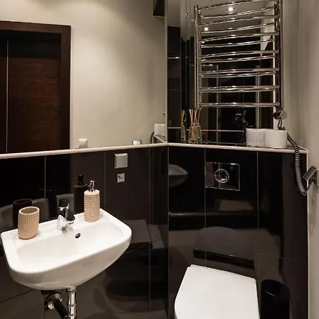 Old Two Bedroom With 2 Bathrooms Apartment Riga