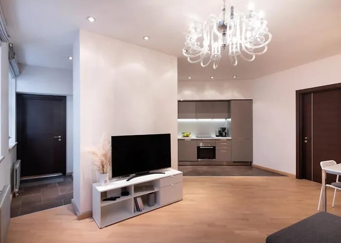 Old Two Bedroom With 2 Bathrooms Daire Riga