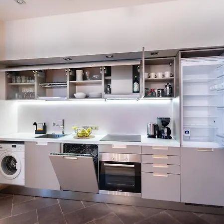 Old Two Bedroom With 2 Bathrooms * Riga