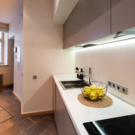 Apartmán Old Two Bedroom With 2 Bathrooms *