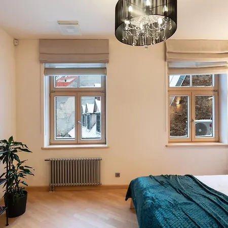 Old Two Bedroom With 2 Bathrooms Riga