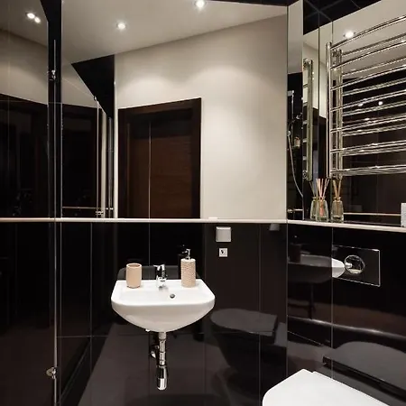 Old Two Bedroom With 2 Bathrooms Riga